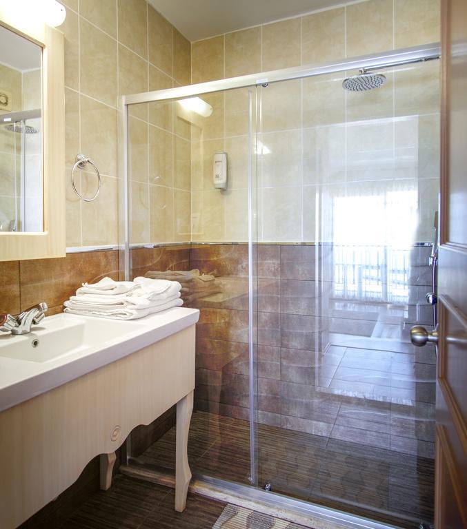 Seaview Suite Hotel Кушадаси Номер фото